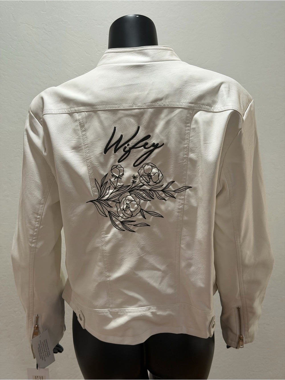 NWT Heirloom Bridal Co Nirvana Wifey White Faux Leather Moto Jacket L